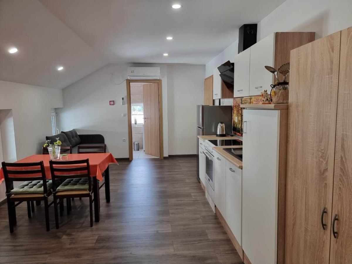 Apartmaji Ribic Ljubno ภายนอก รูปภาพ
